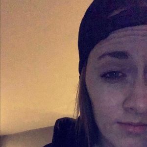 Meet your Posher, Alecia